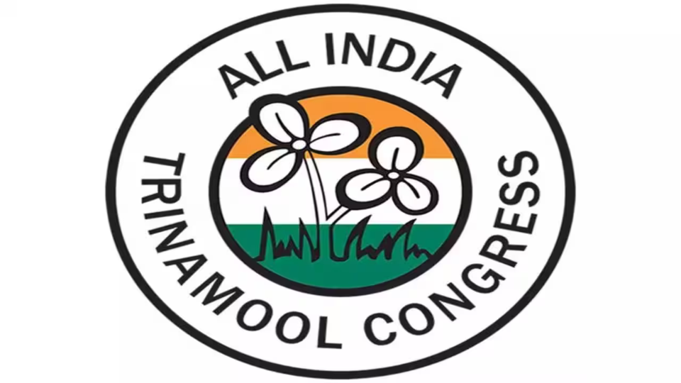 EC Orders Rival Trinamool Factions to Choose New Names, Symbols Ahead of Bypolls